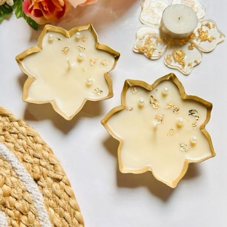 Urli Candle